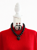 Black chunky necklace with heart